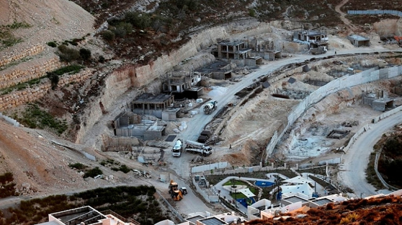 تحذيرات أمنية إسرائيلية: البناء الاستيطاني "يزعزع الاستقرار"